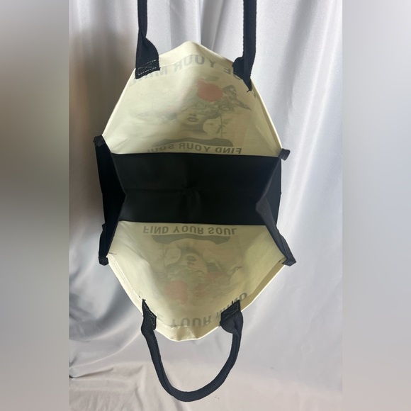 Butterfly Tote Bag Canvas Women, Flower, Beach With Handles, Reuse Shopping New - Picture 6 of 8